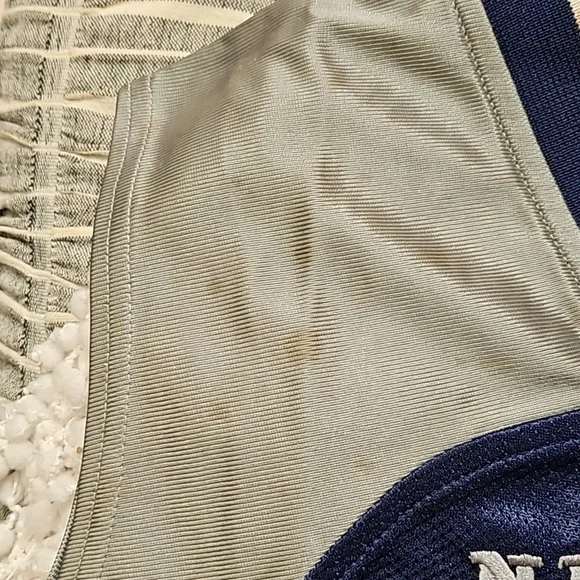 Yankees Nike Tank Jersey - Picture 4 of 14